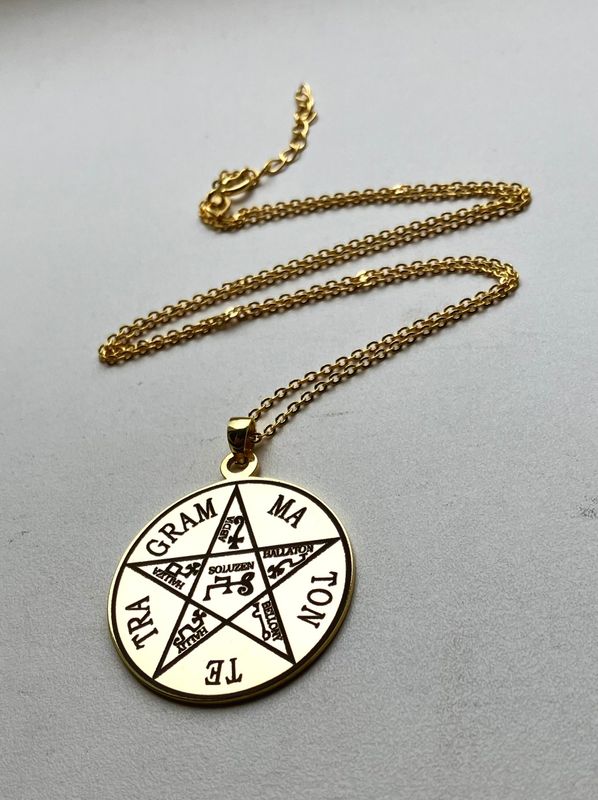 Pentagram of Solomon necklace Goetia amulet