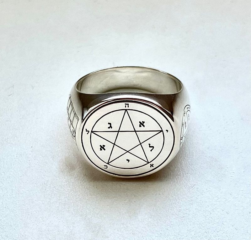 First Pentacle of Mercury ring  seal of Solomon