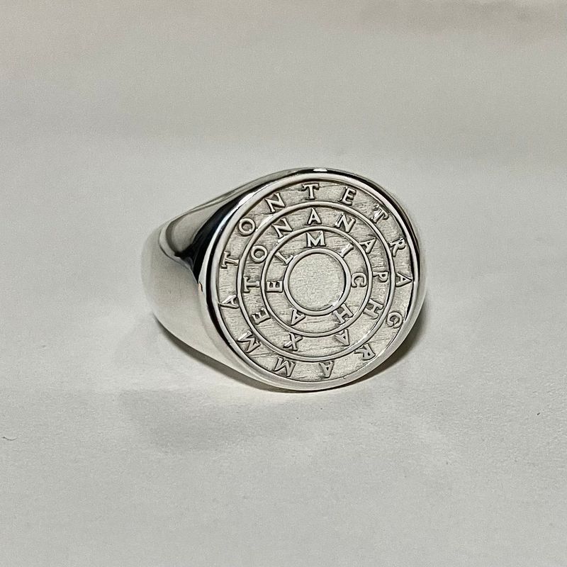 The magick ring of Solomon