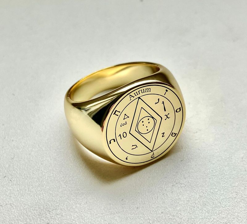 Witchcraft Aurum ring money amulet