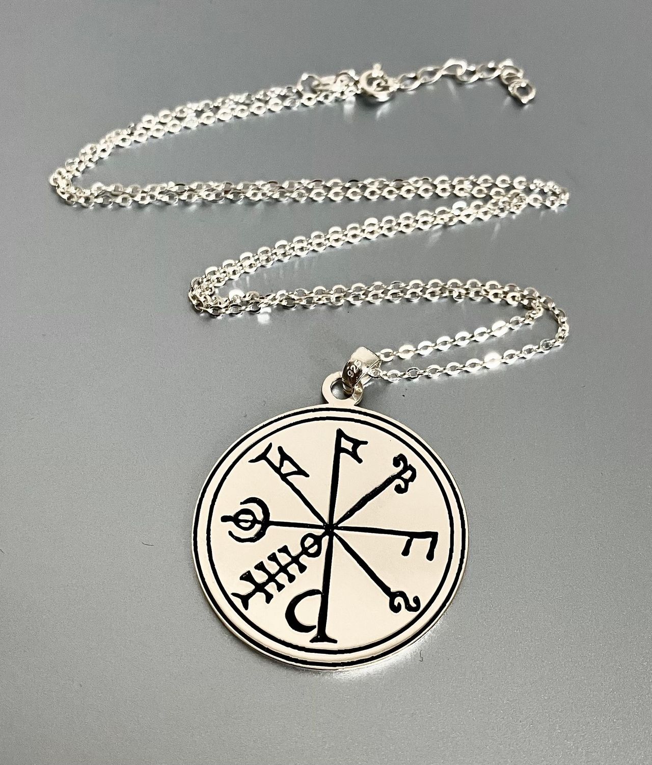 Controlling all spirits talisman necklace
