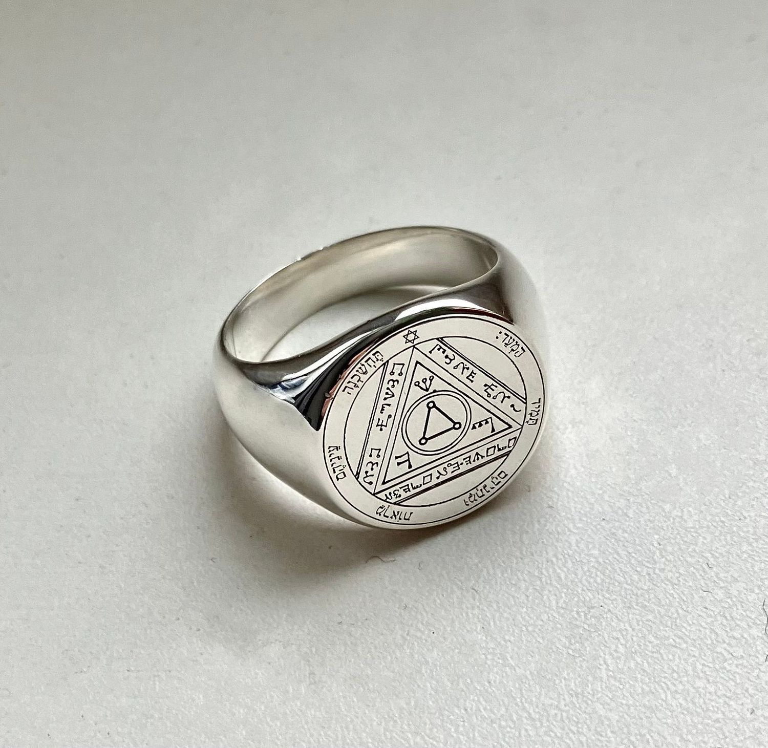Sixth Pentacle of the Sun seal of Solomon ring, Materia: 925 Silver