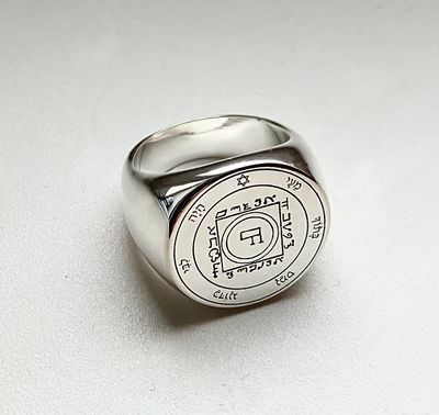 Fifth Pentacle of Venus ring seal of Solomon