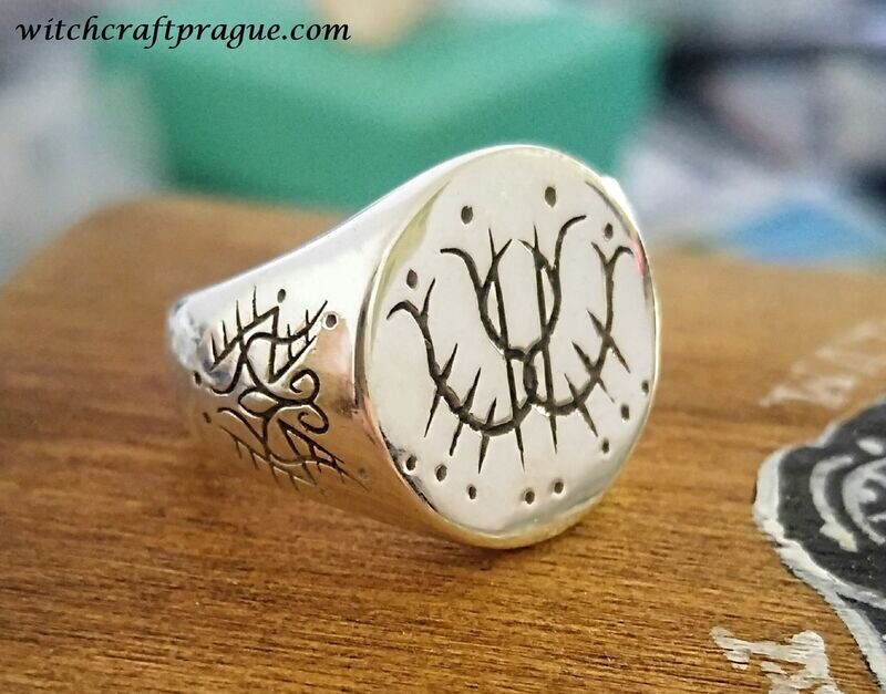 Custom witchcraft magic ring talisman