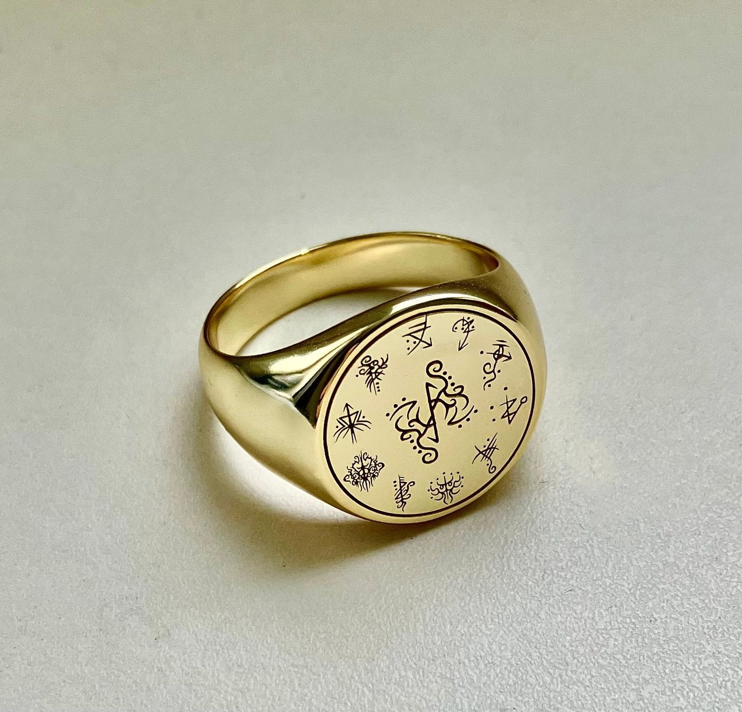 Custom witchcraft magic ring talisman, Material: Gold plated