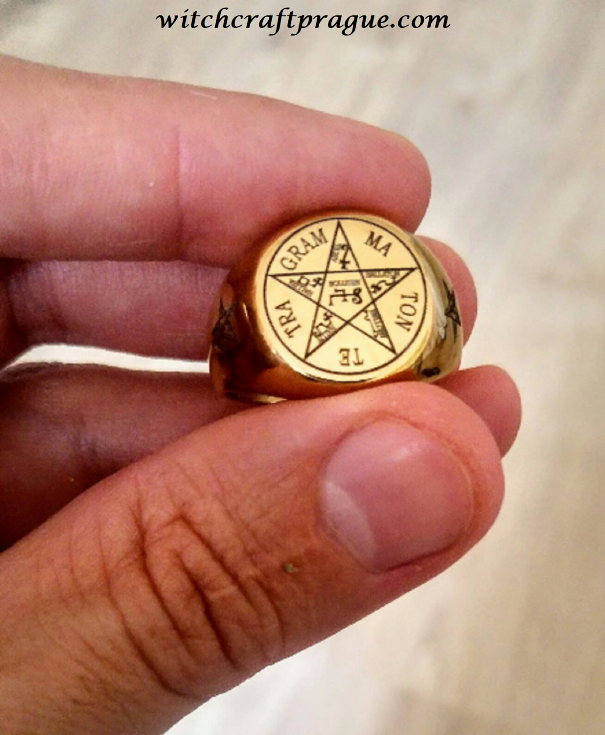 Pentagram of Solomon ring witchcraft amulet alchemy talisman, Material: Gold plated