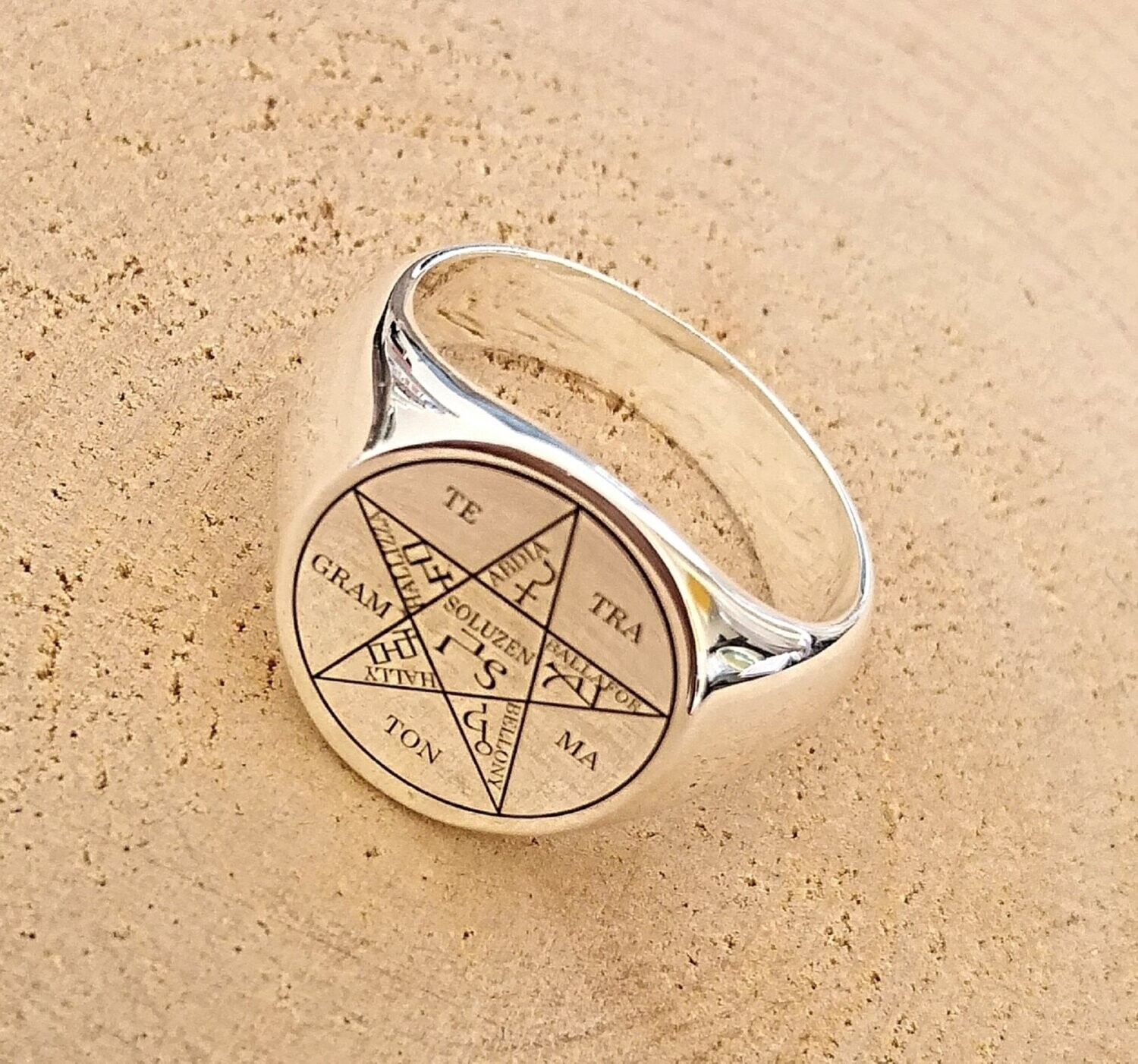 Pentagram of Solomon ring witchcraft amulet alchemy talisman, Material: 925 Silver