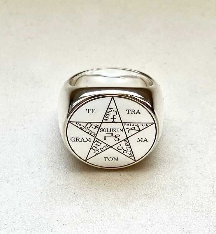 Pentagram of Solomon ring witchcraft amulet alchemy talisman