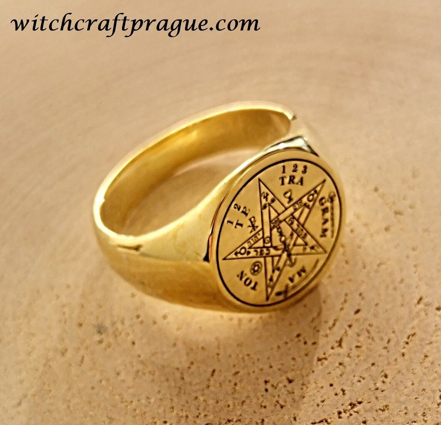 Alchemy Protection ring witchcraft amulet Alchemy Protection ring witchcraft amulet, Material: Gold plated