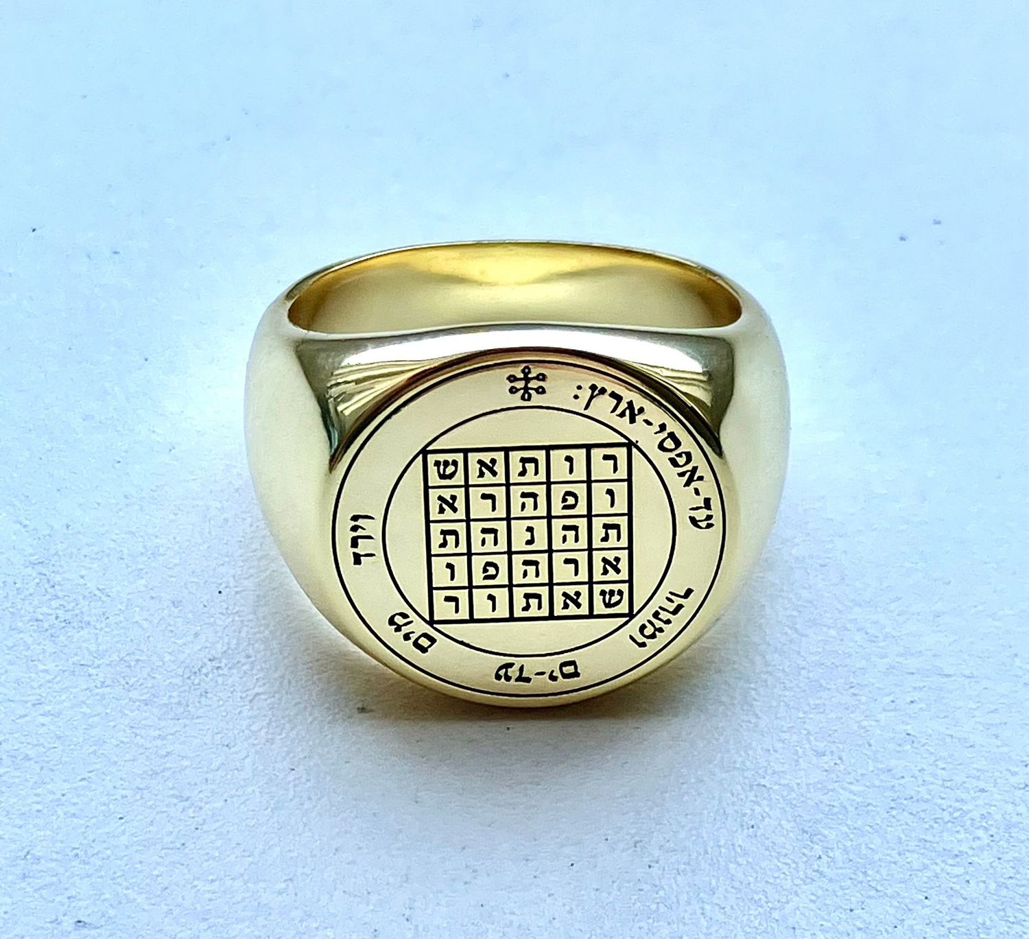 Witchcraft Second Pentacle of Saturn ring amulet seal lesser key, Material: Gold plated