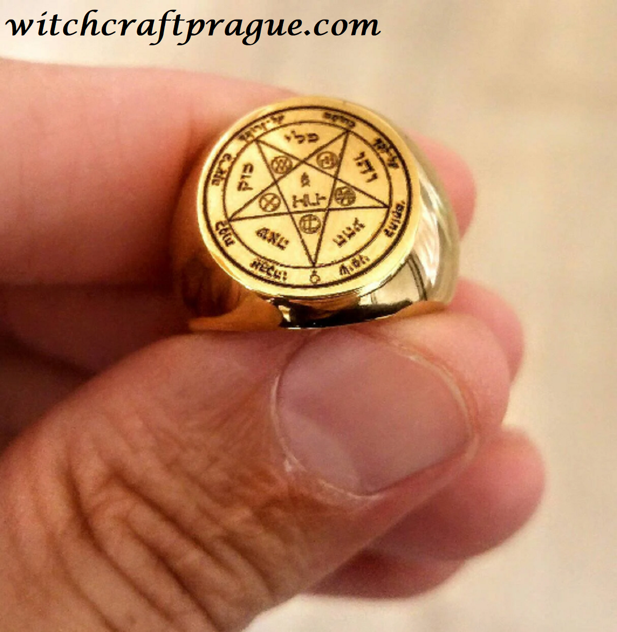 Witchcraft ring of love alchemy amulet God names Witchcraft ring of love alchemy amulet God names, Material: Gold plated