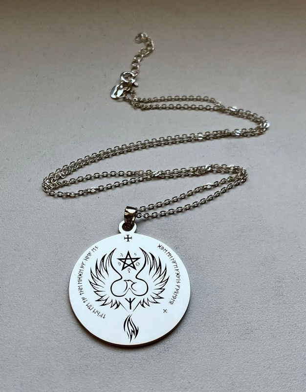 Druid resurrection necklace rune witchcraft amulet Celtic talisman Druid resurrection necklace rune witchcraft amulet Celtic talisman