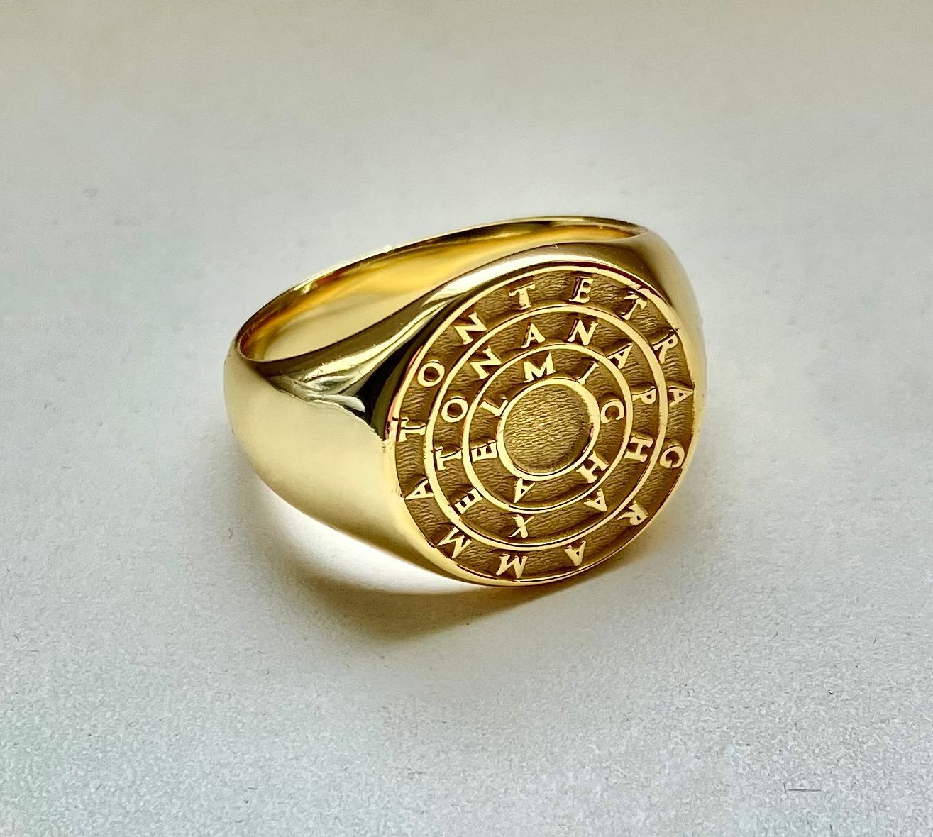 The magick ring of Solomon