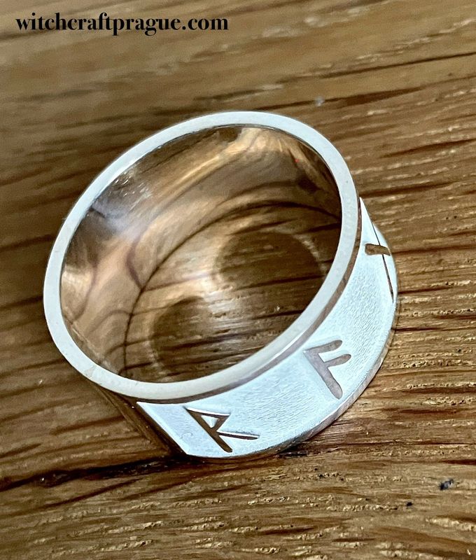 Viking dark magic ring of Ragnarok Viking dark magic ring of Ragnarok