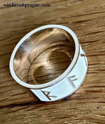 Viking dark magic ring of Ragnarok Viking dark magic ring of Ragnarok