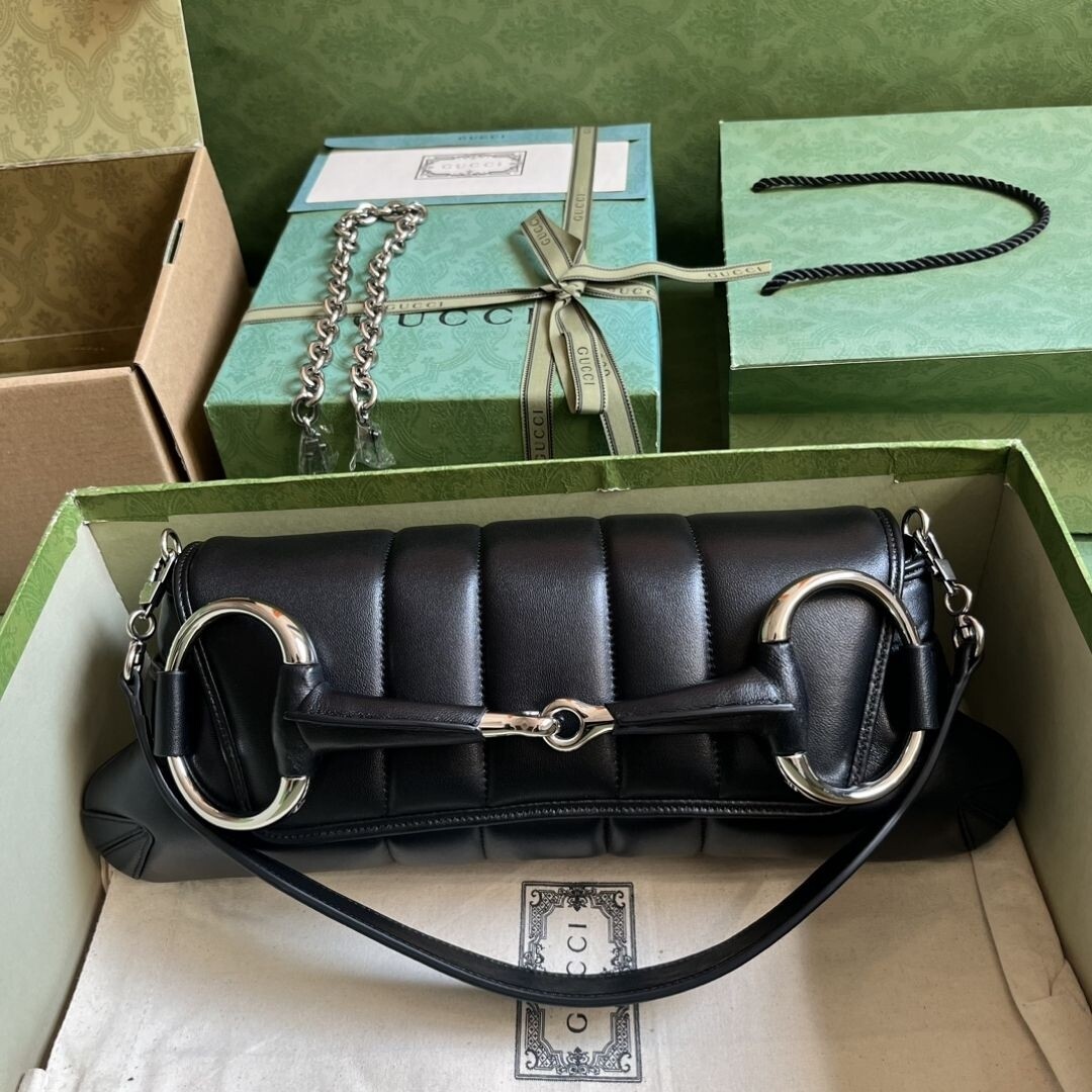 Horsebit Chain Medium Shoulder Bag