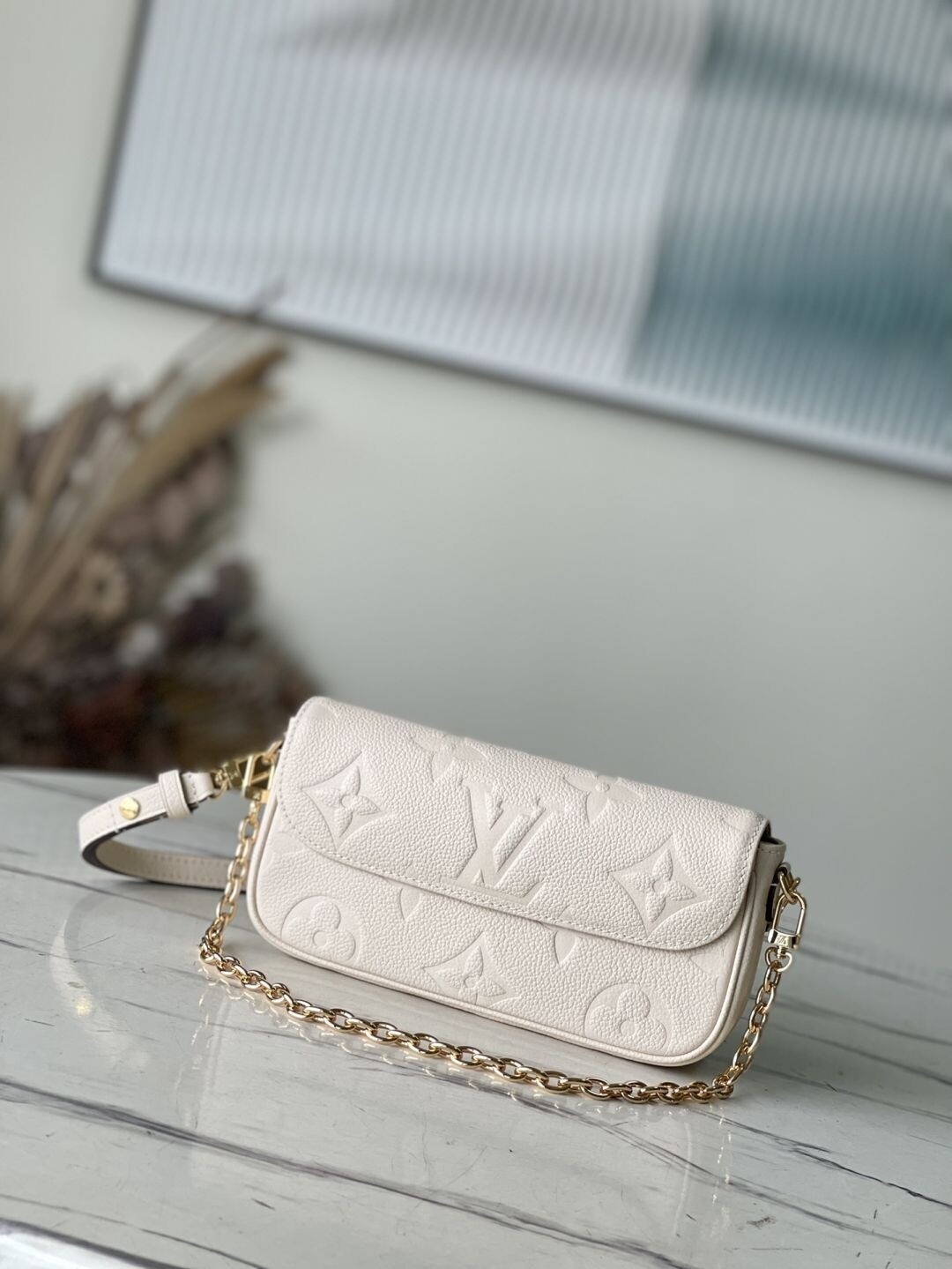 Wallet On A Chain Ivy
