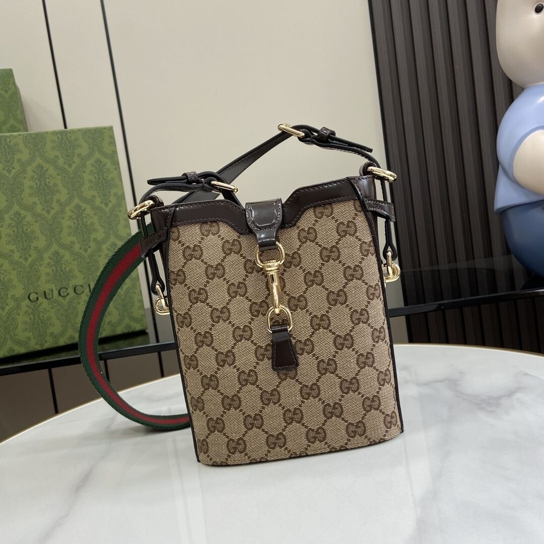 GG Small Bucket Bag