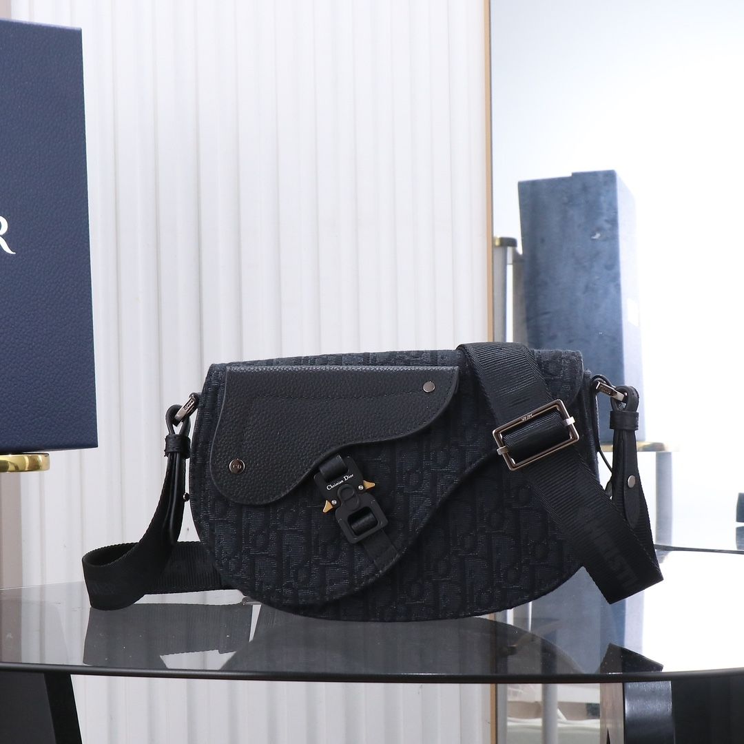 Saddle Bag