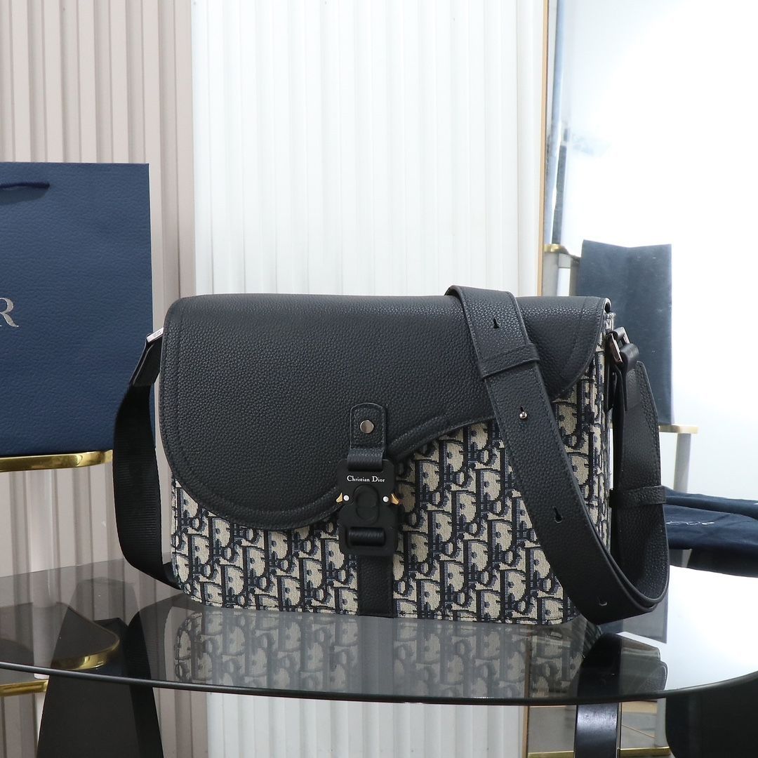 Saddle Messenger Bag with Flap