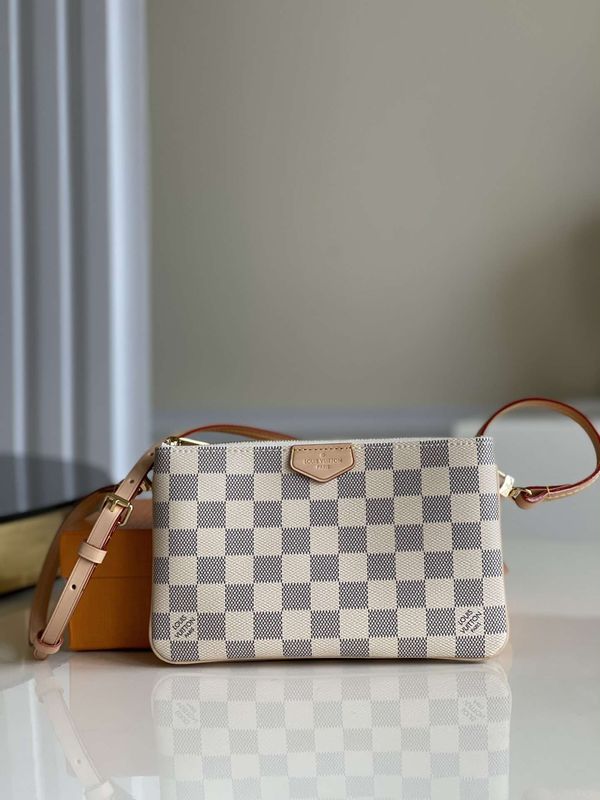 Double Zip Pochette