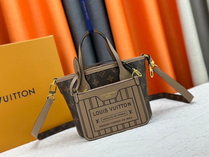 Neverfull Bandoulière Inside Out BB