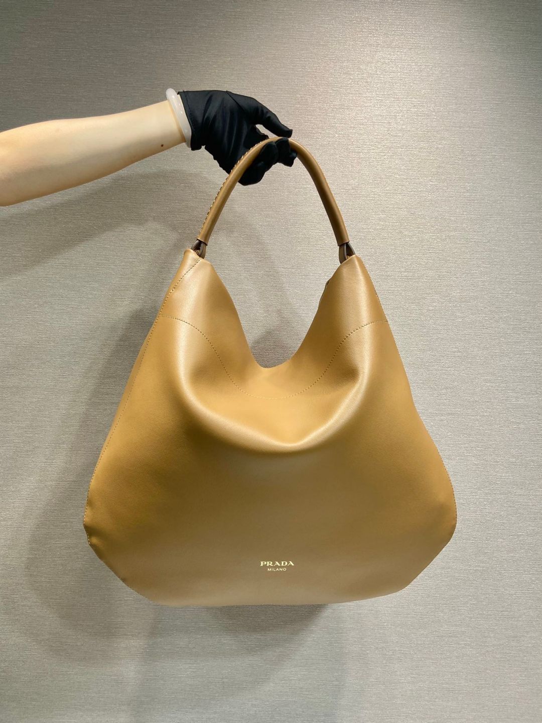 Large Leather Shoulder Bag