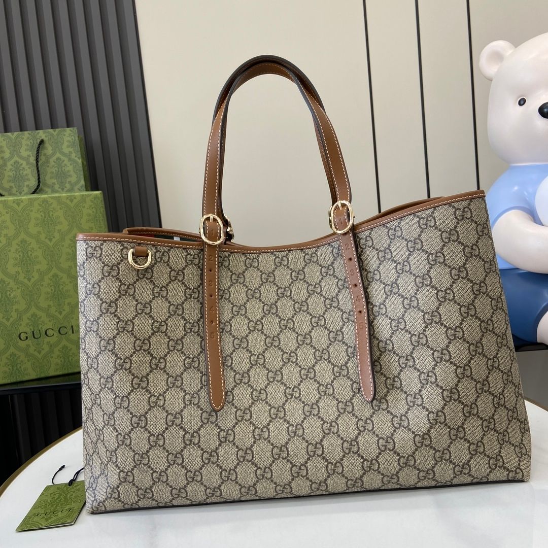 GG Emblem Medium Tote