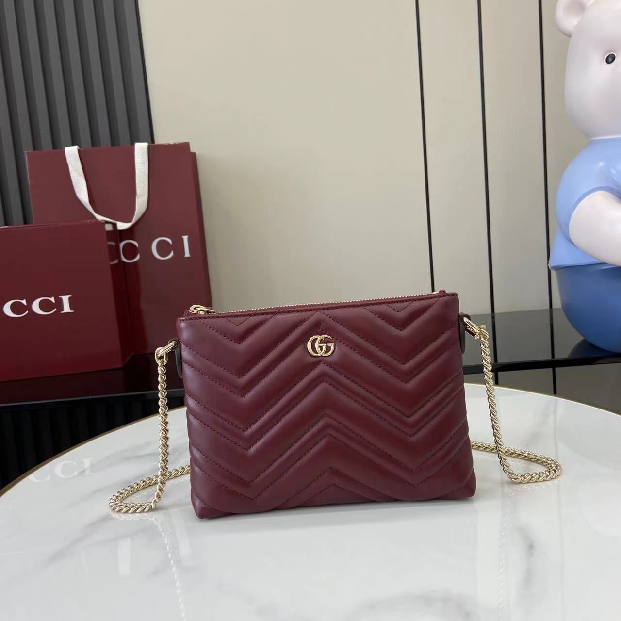 Marmont Pochette with chain