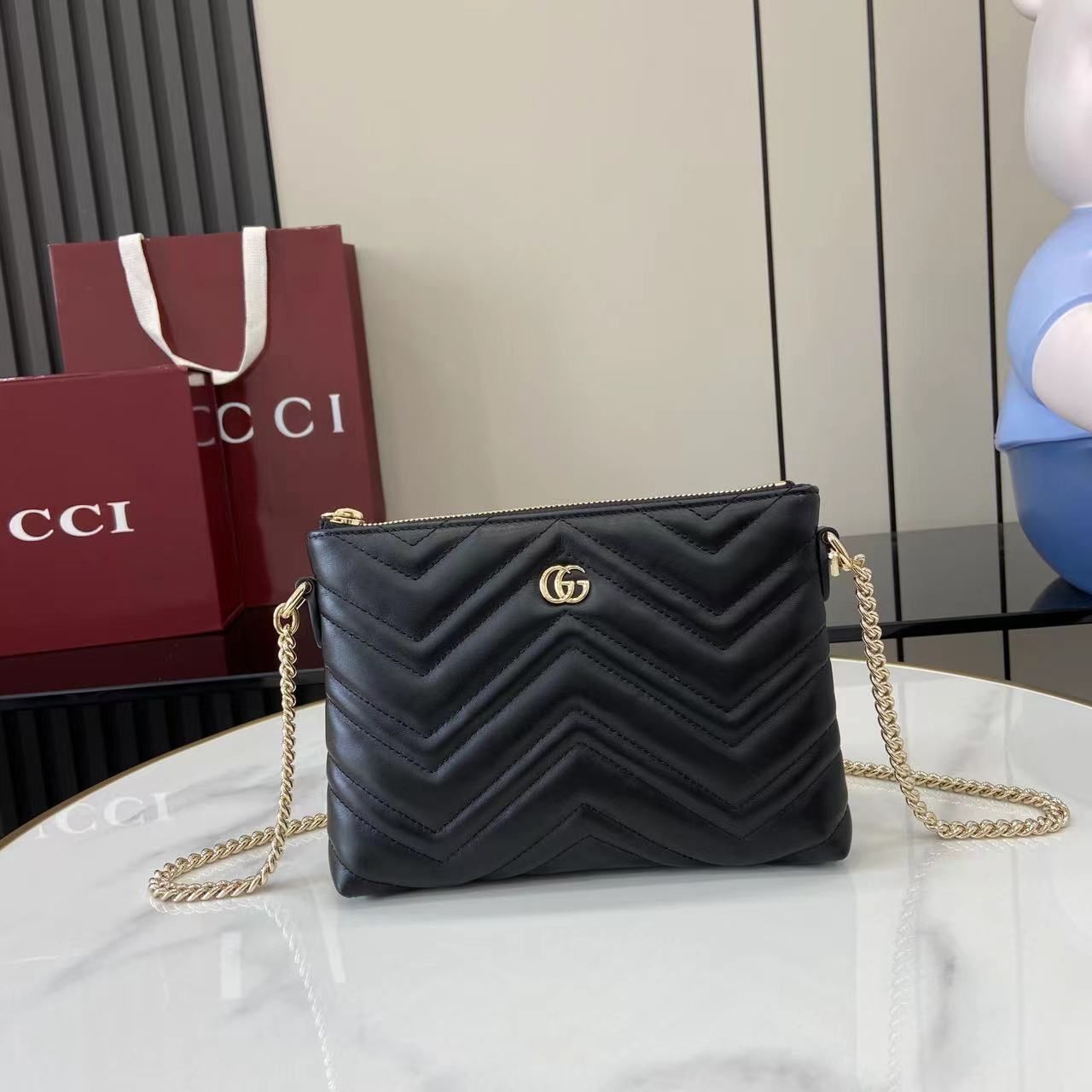 Marmont Pochette with chain