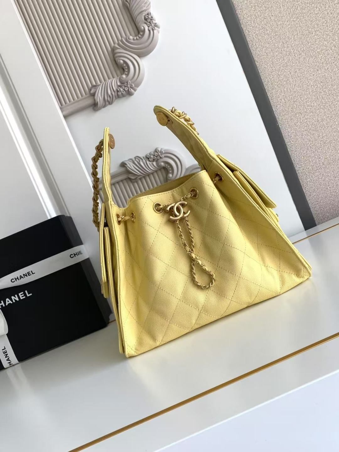 25c Small Handbag