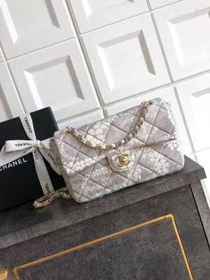 Coco Beach Flap Bag