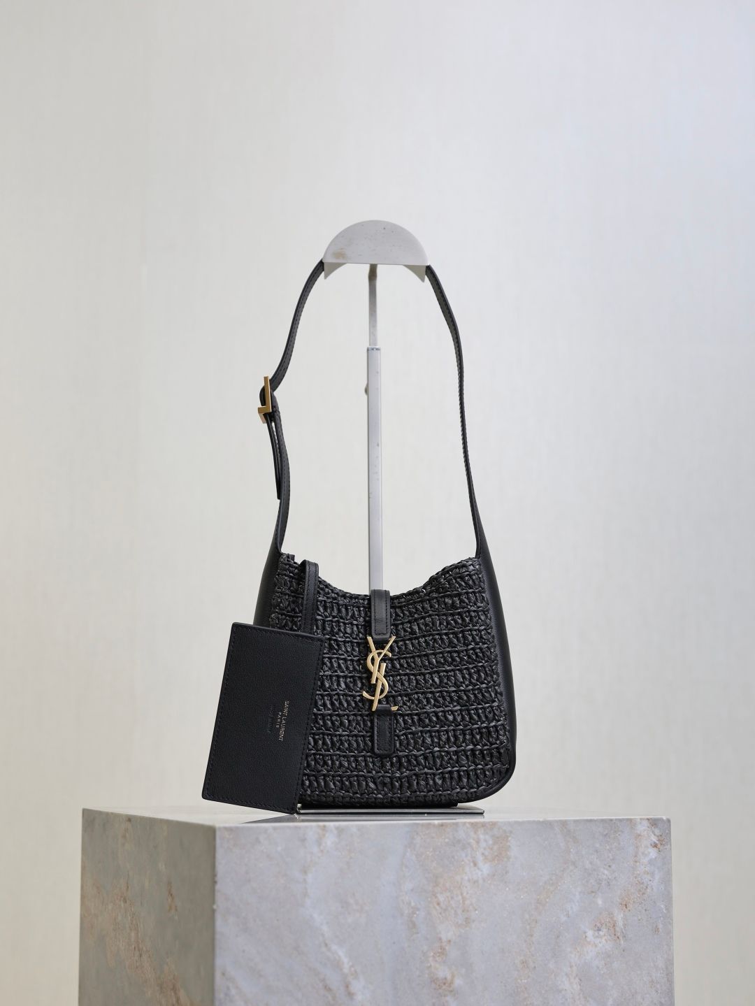Raffia Shoulder Bag