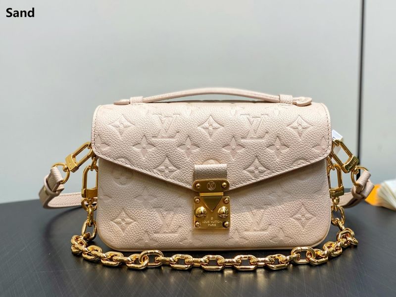 Pochette Metis East West