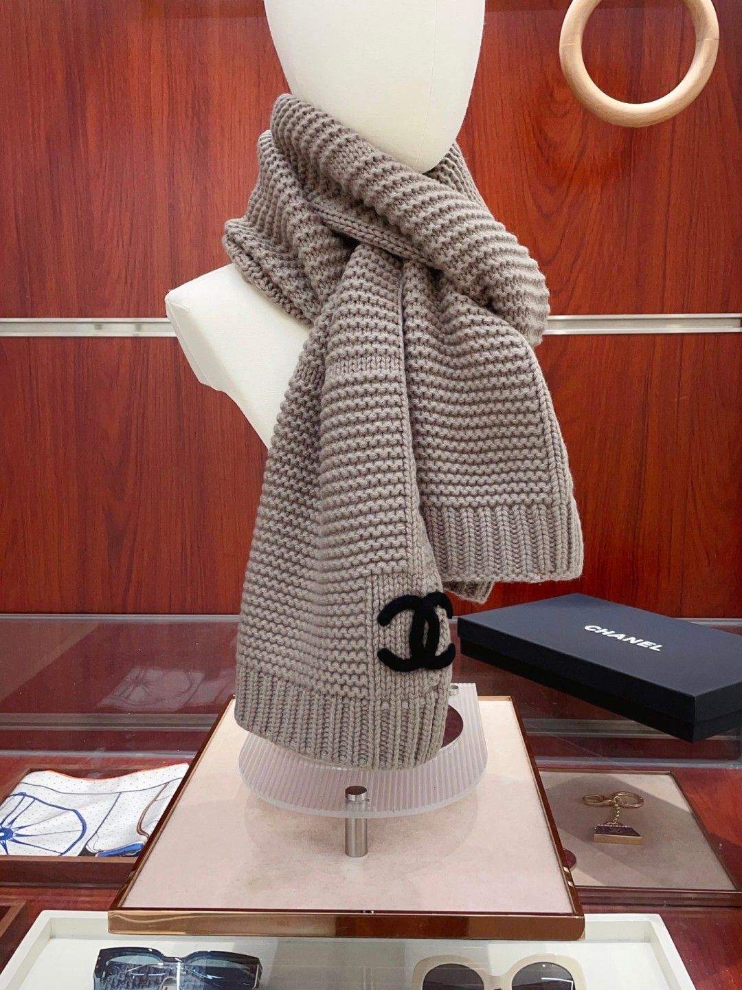 Scarf