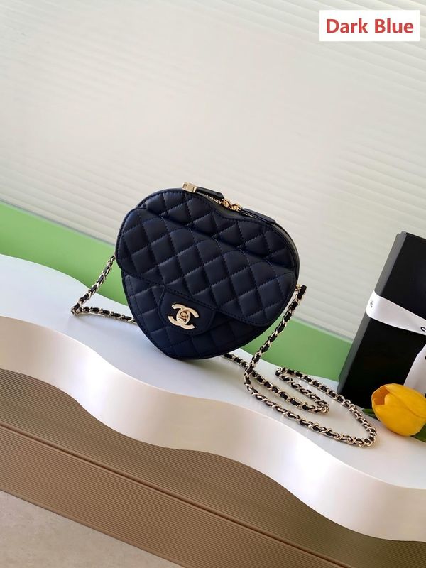 CC In Love Heart Bag