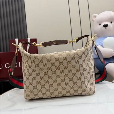 Brera Medium Crossbody Bag
