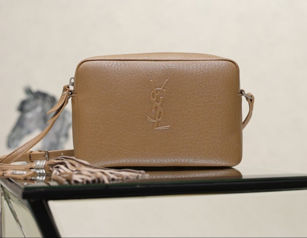 Lou Satchel