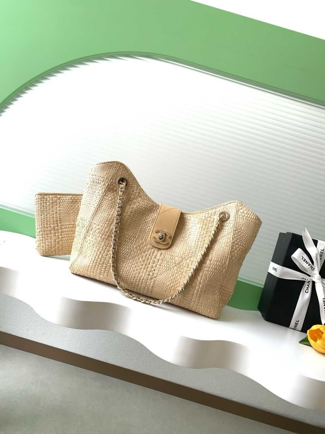 Shopping Bag