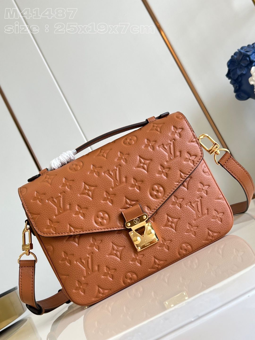 Pochette Metis