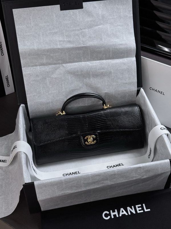 Clutch with Chain
