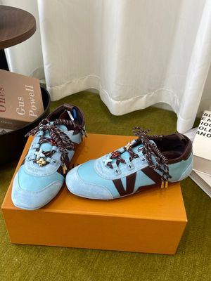 Sneakerina