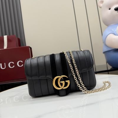 Jetset GG Marmont Small Shoulder Bag