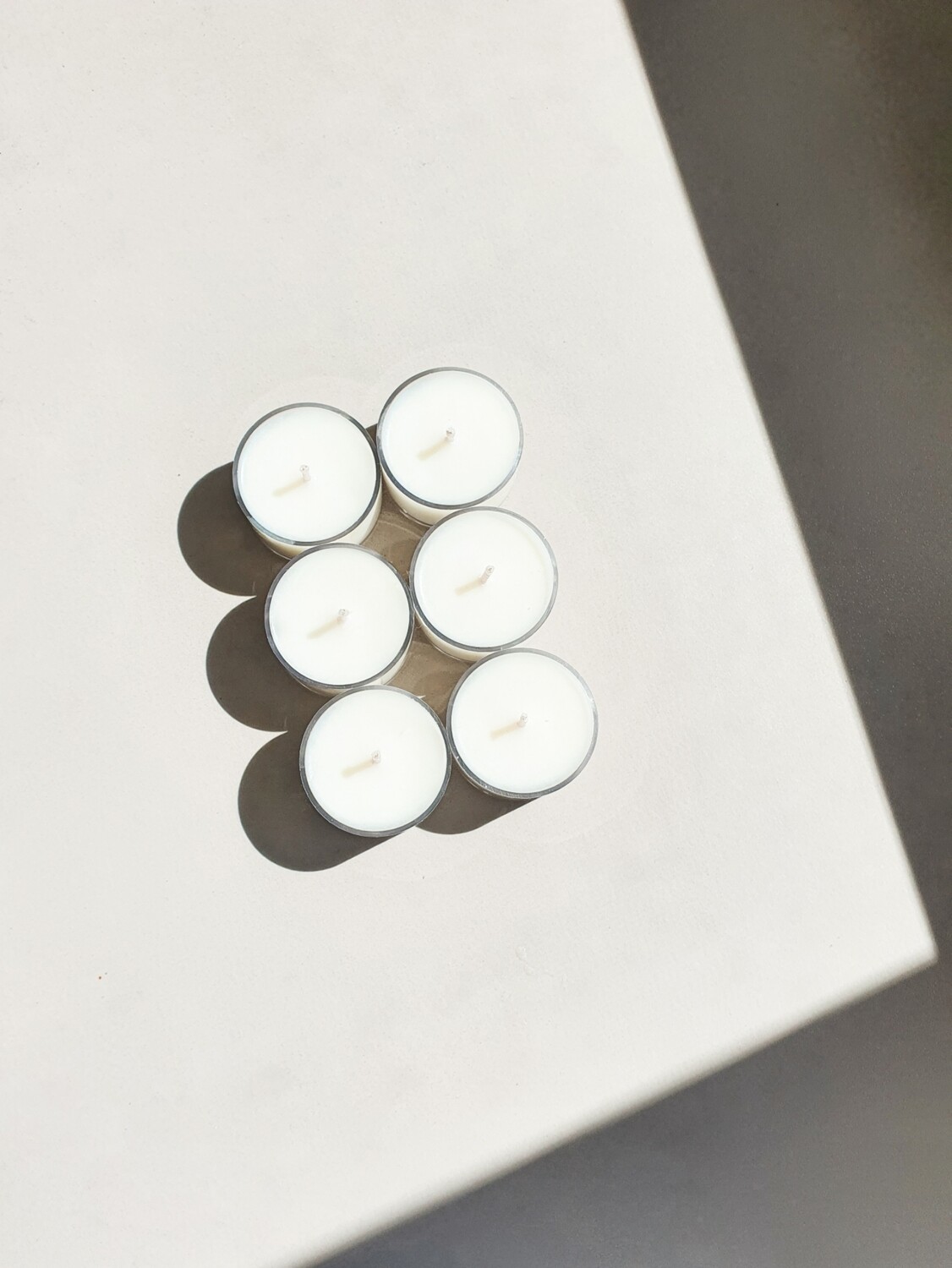 Tealight Candles : Coconut Milk , Spa Pink Orchid