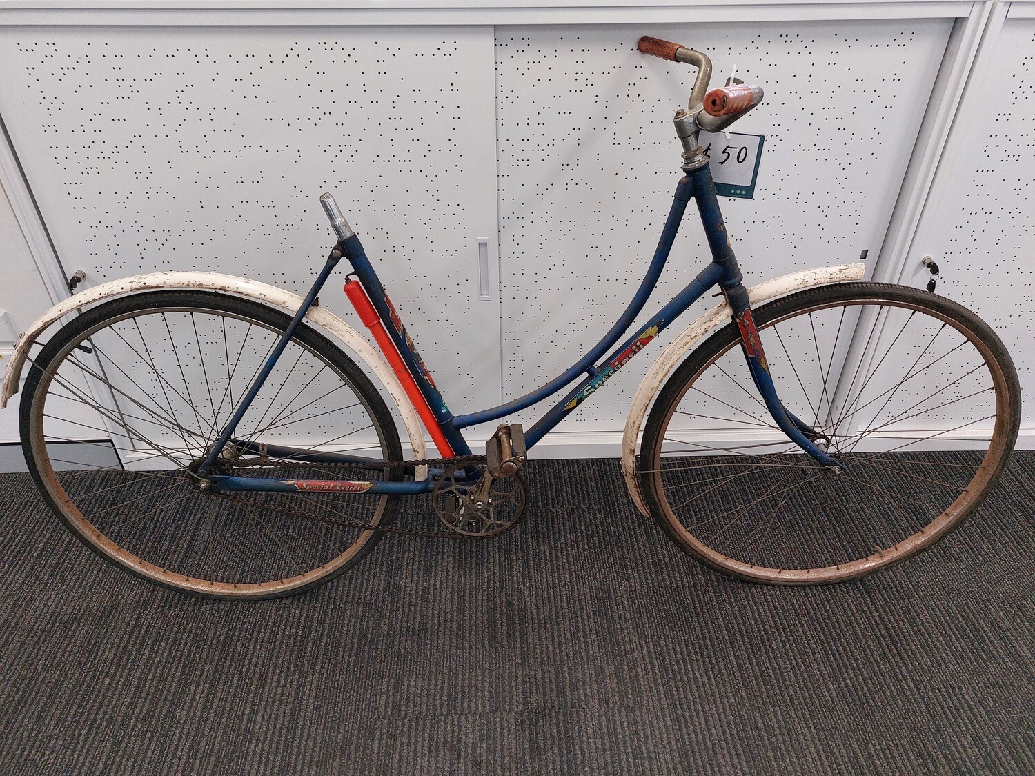 L - Hybrid  - Speedwell - Vintage project bike - SOLD AS IS