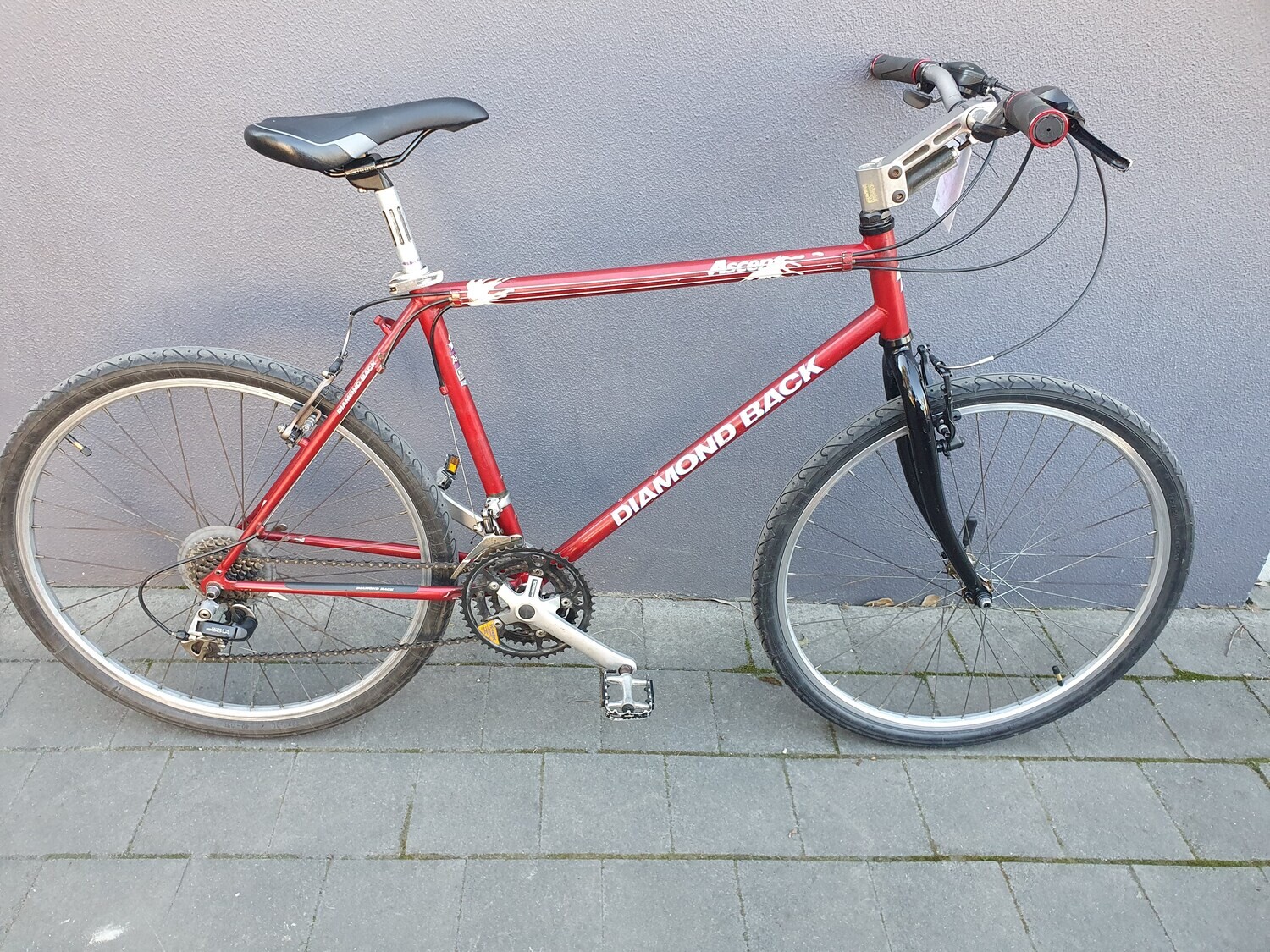 M Mountain Bike Diamondback Ascent