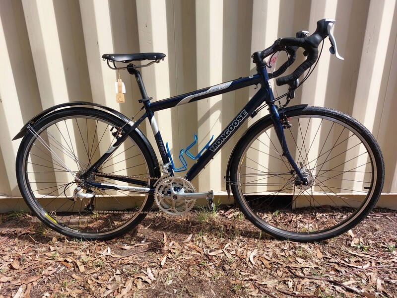 Medium Road Mongoose Randonneur EX