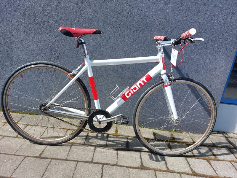 Unique - S/M Fixie - Giant Fixie