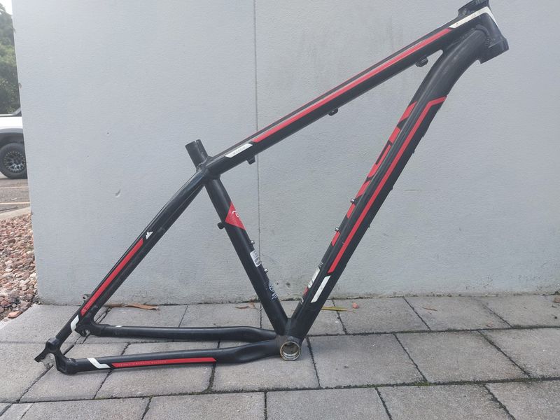 trek 44.5 cm Aluminium frame