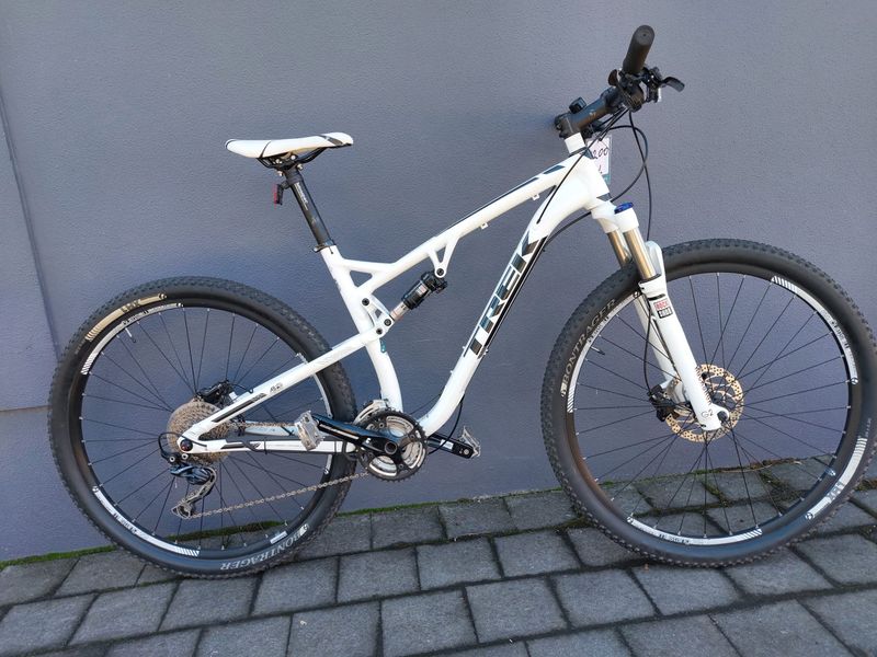 Superfly - Mountain Bike Large Medium/Large - Trek Superfly 6